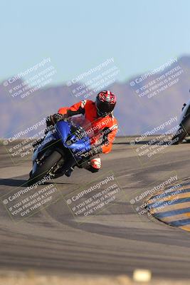 media/Dec-10-2023-SoCal Trackdays (Sun) [[0ce70f5433]]/Turn 12 (2pm)/